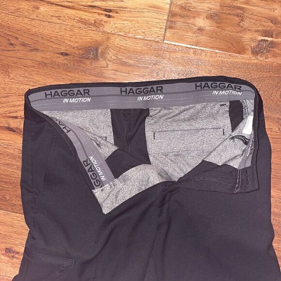 Hagger in motion men’s comfort utility shorts - Picture 3 of 9